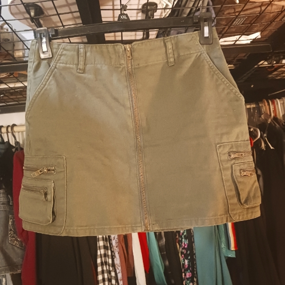 Forever 21 Olive Green Zip Down Mini Cargo Skirt
